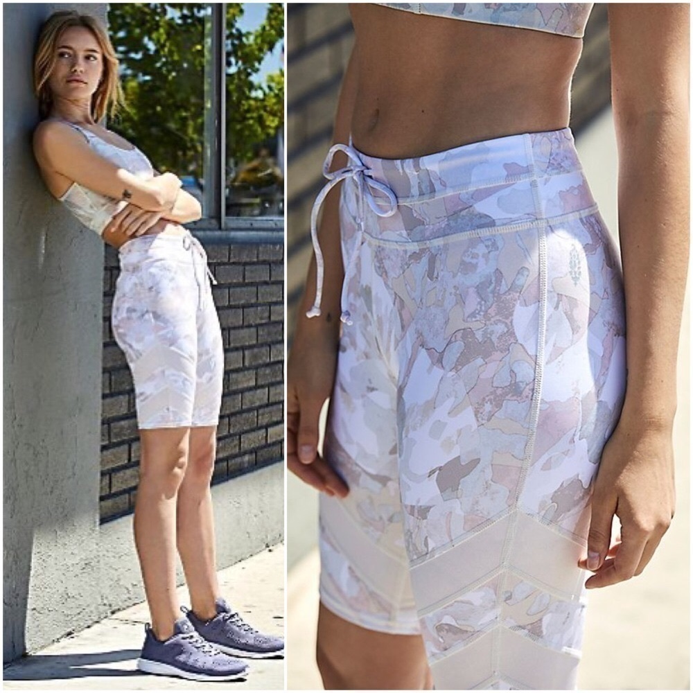 NWT Free People Movement Daybreak Floral Reversible Biker Short Sz XS